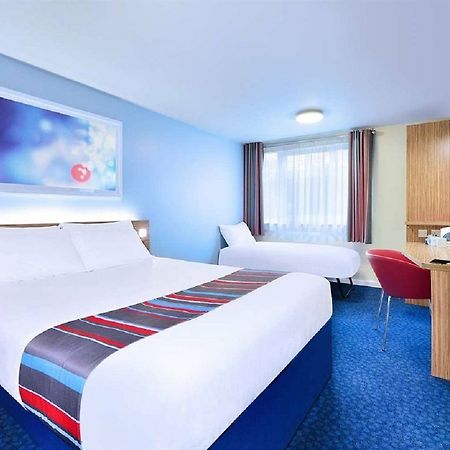 Travelodge London Greenwich Екстериор снимка