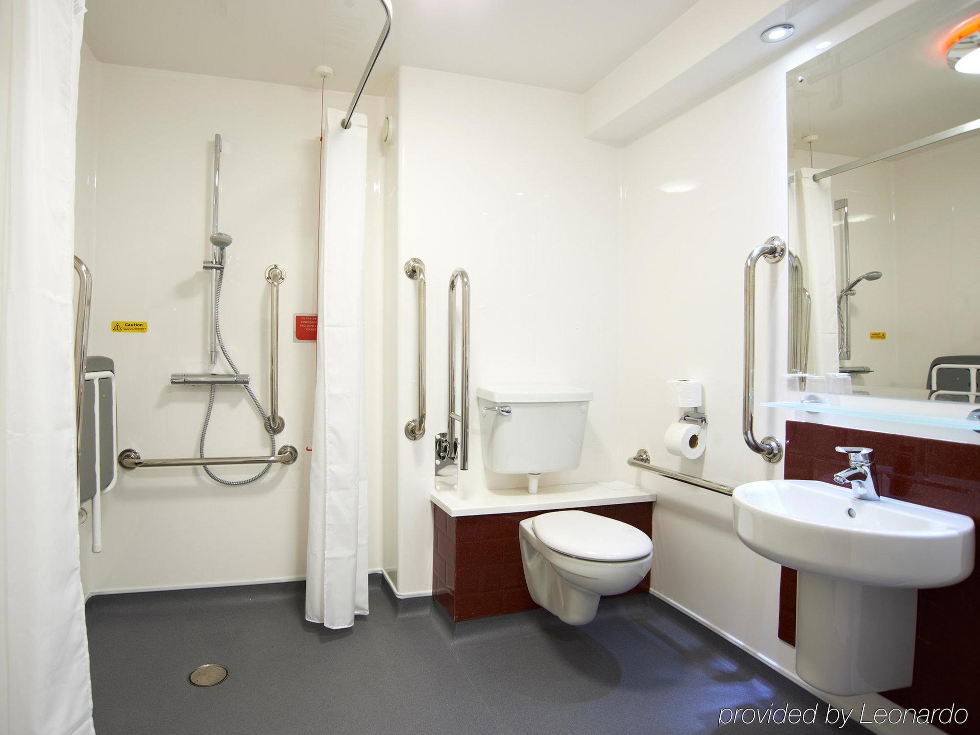 Travelodge London Greenwich Екстериор снимка