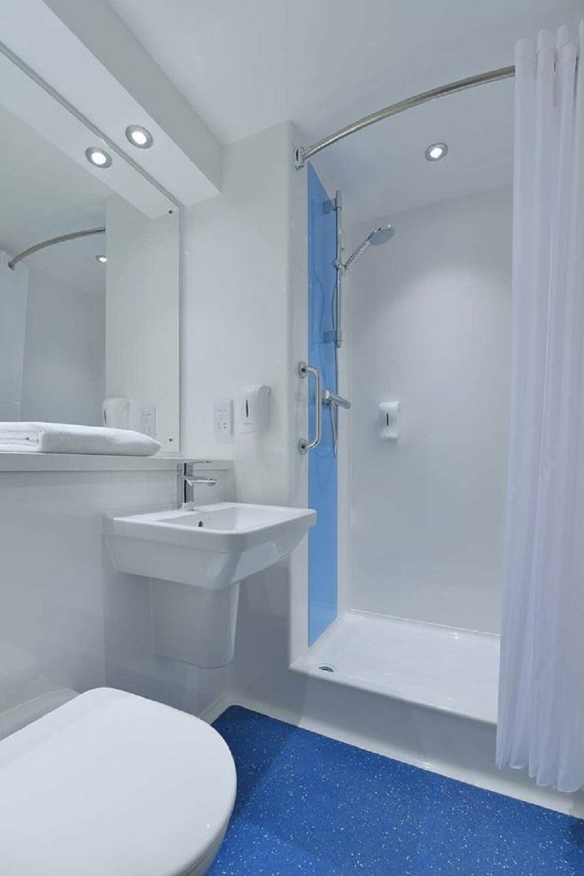 Travelodge London Greenwich Екстериор снимка